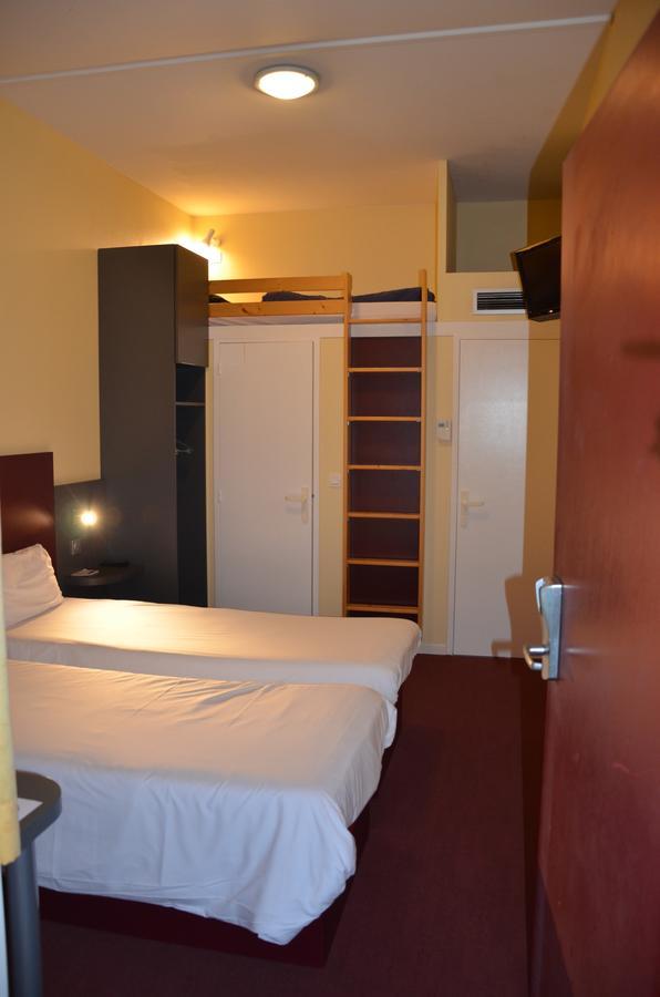 Mape Hotel Dampierre-en-Burly Kültér fotó