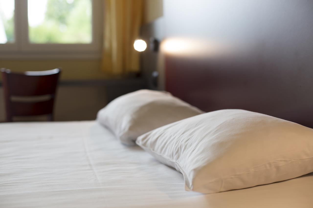 Mape Hotel Dampierre-en-Burly Kültér fotó