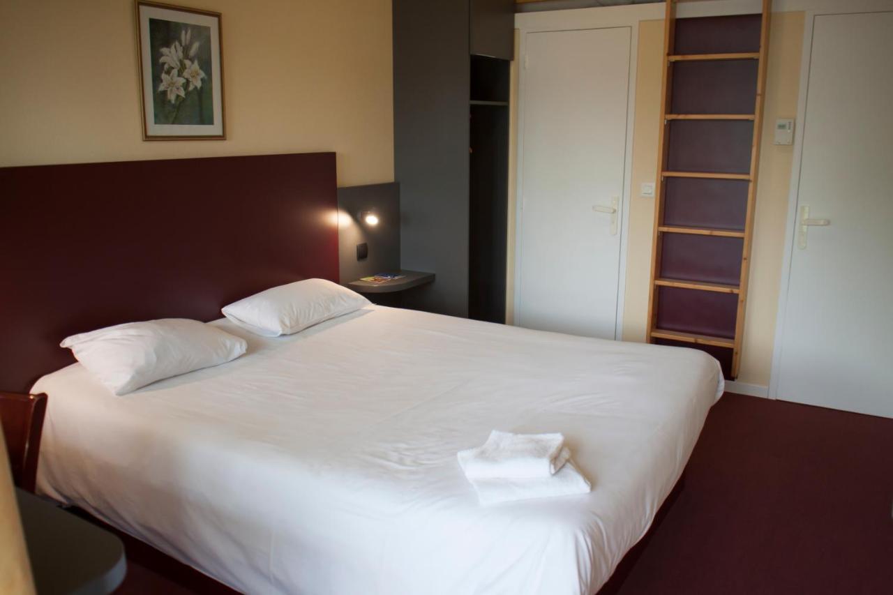 Mape Hotel Dampierre-en-Burly Kültér fotó